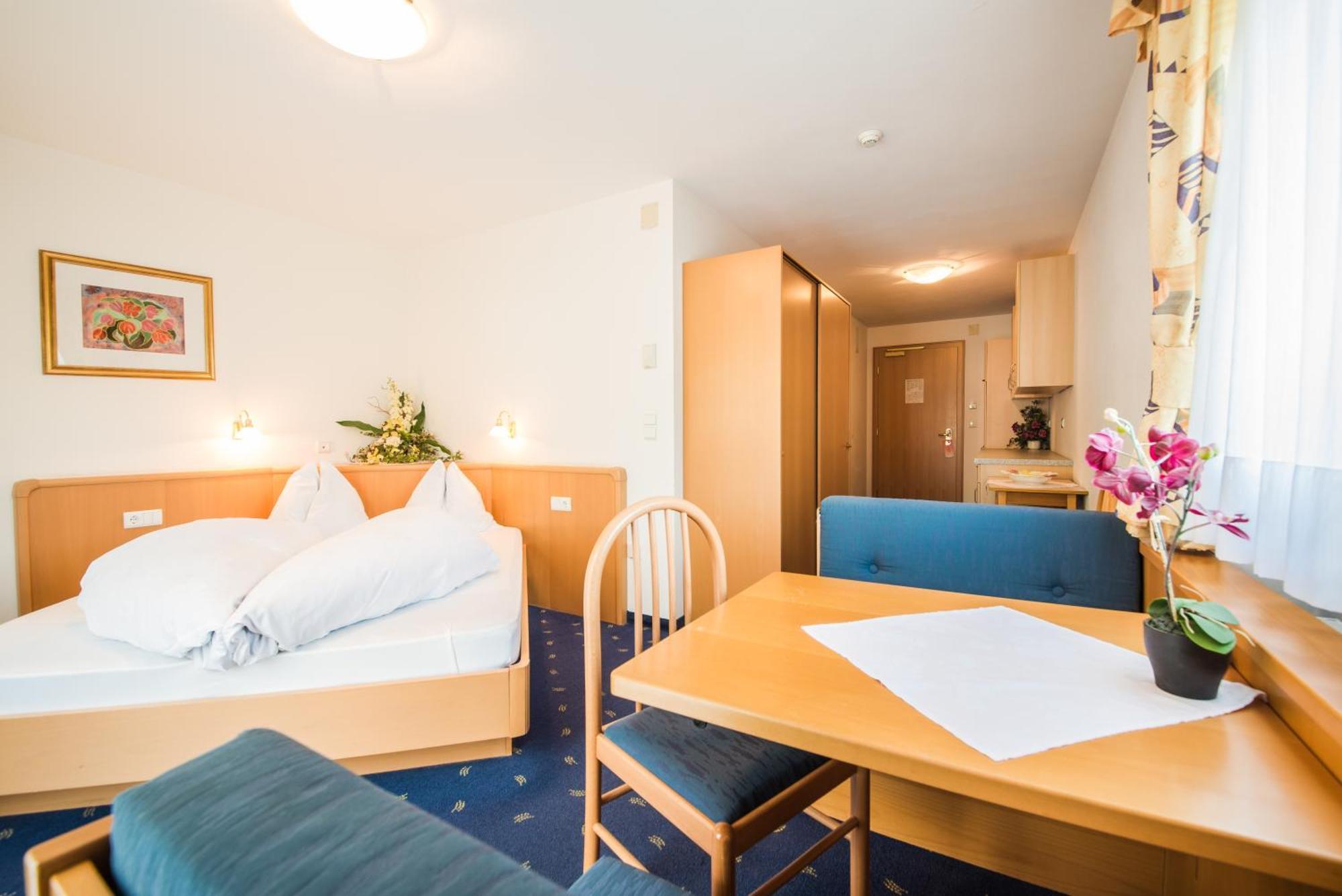 Sporthotel St. Michael Malles Venosta Eksteriør bilde