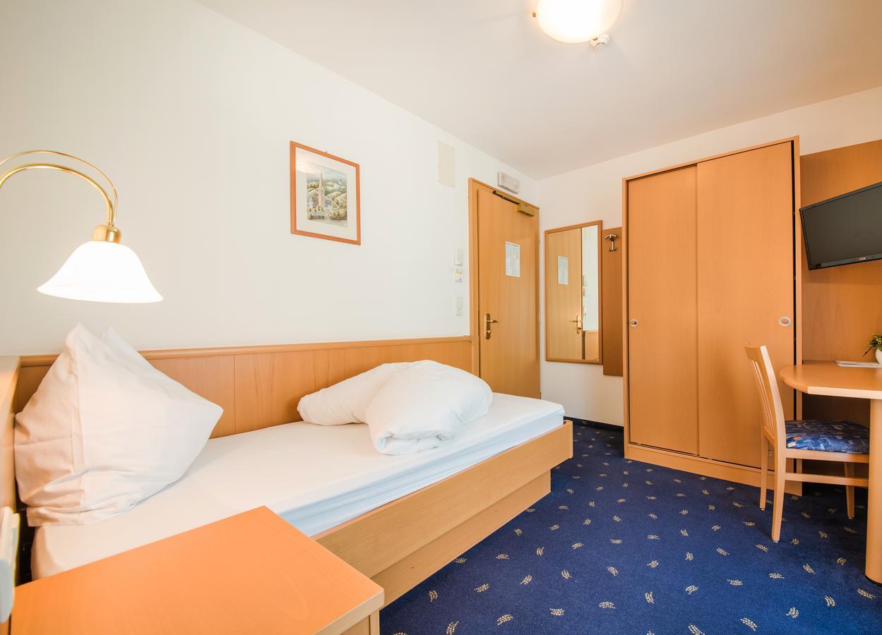 Sporthotel St. Michael Malles Venosta Eksteriør bilde